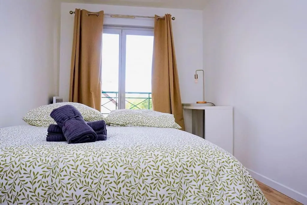 Bright Sanctuary Near Paris Apartment Antony France